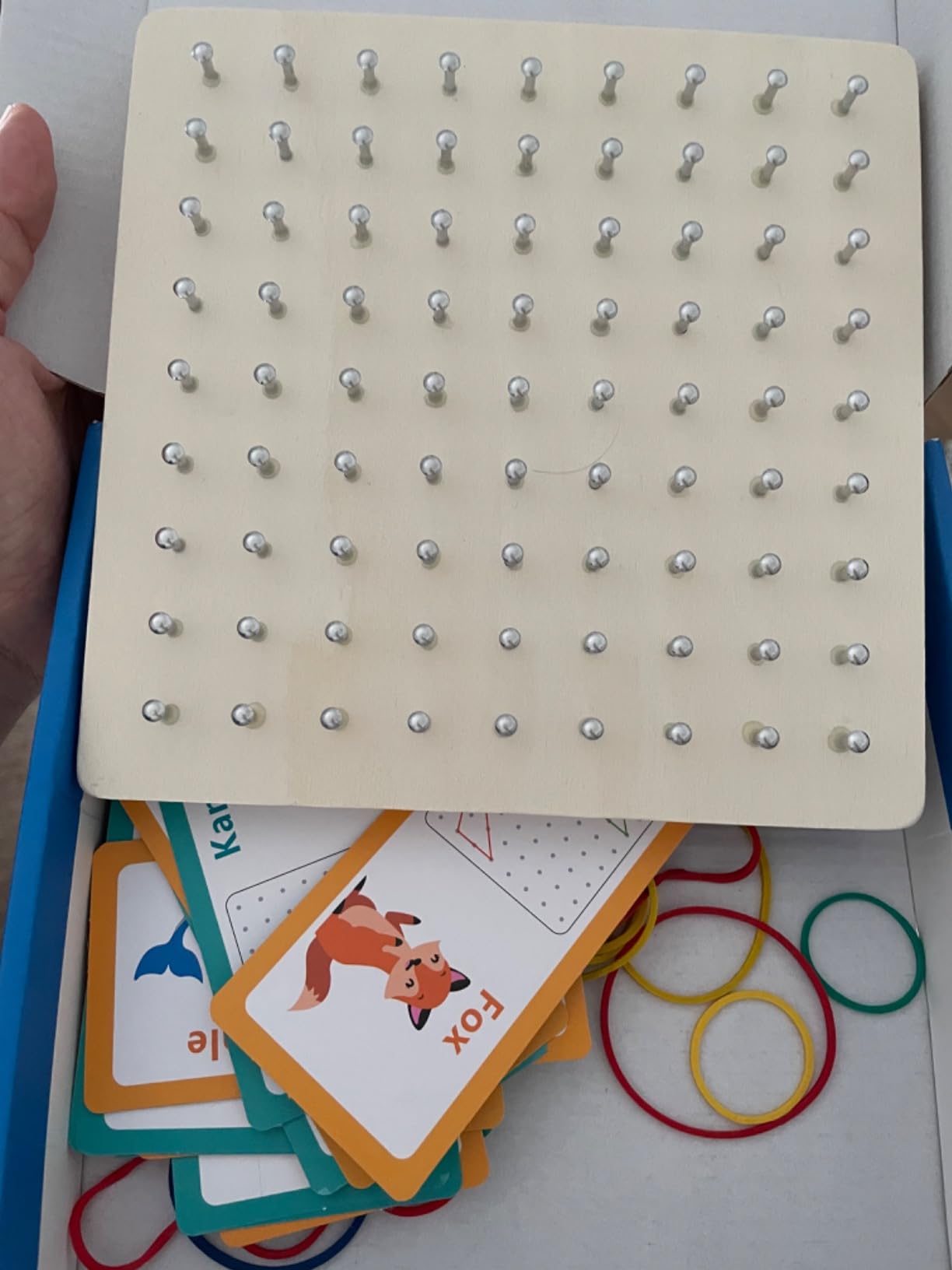 Avis Géoboard Montessori en Bois : Stimulez l’Imagination avec ce Puzzle Éducatif