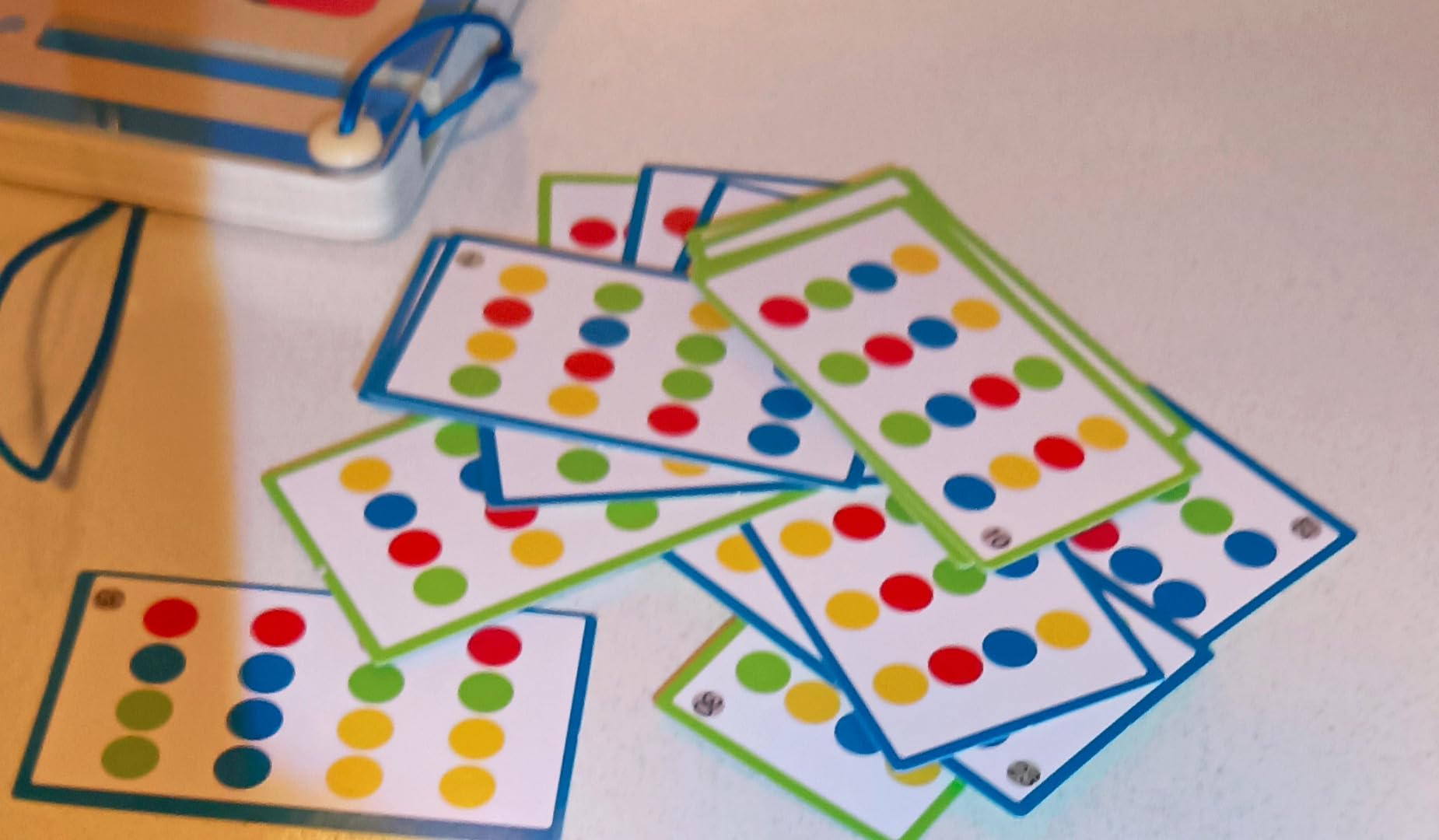 Avis Jouet Montessori en bois : labyrinthe magnétique éducatif pour enfant