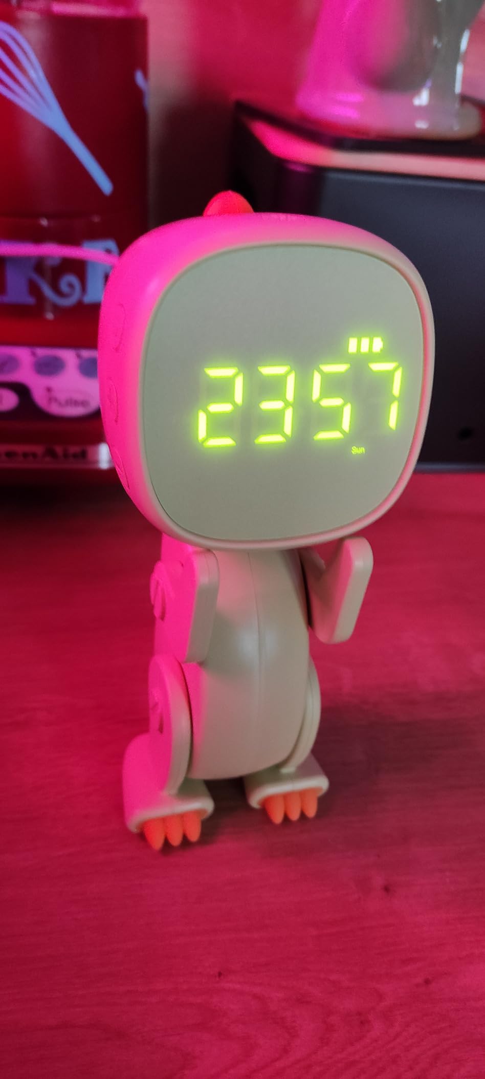 Avis Réveil Lumineux Numérique Enfant Ayybboo Vert : Alarme Montessori Réglable et USB Charge