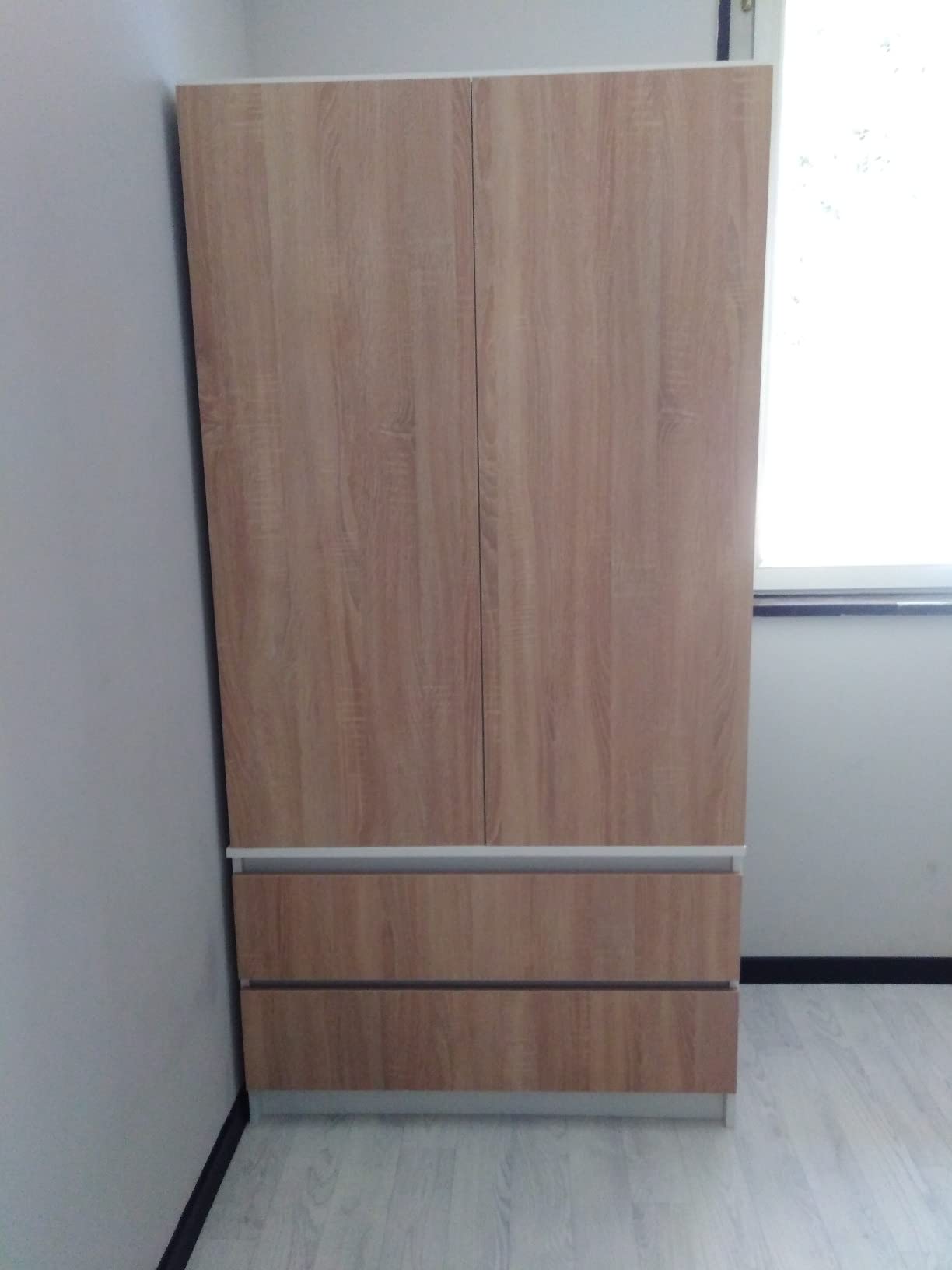 Avis Armoire Montessori BDW avec penderie et tiroirs pour chambre et salon