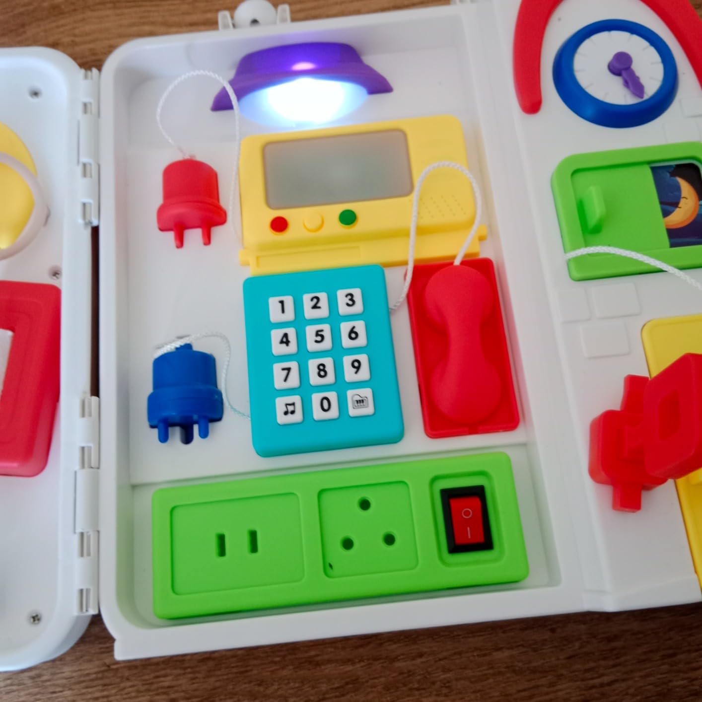 Avis Planche d’Activité Montessori 20 en 1 pour Tout-Petits : Jouet Éducatif Sensoriel