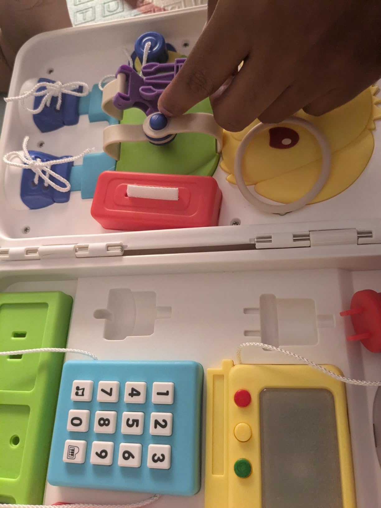 Avis Planche d’Activité Montessori 20 en 1 pour Tout-Petits : Jouet Éducatif Sensoriel