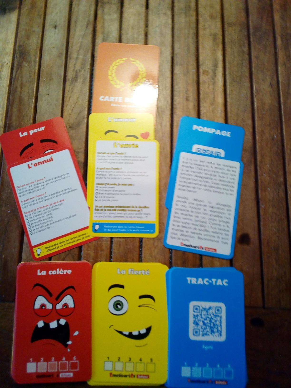 Avis Emoticartes enfants : découvrez notre nouveau jeu Montessori pour comprendre et gérer les émotions