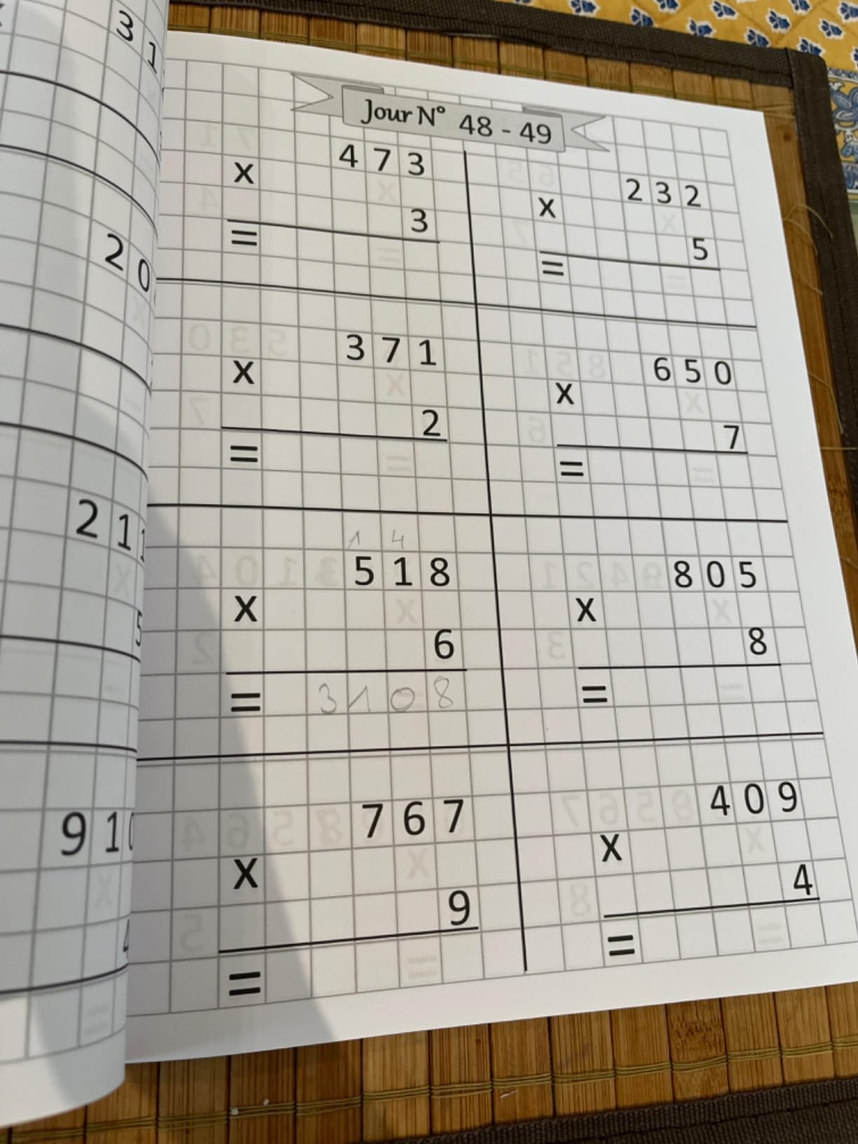 Avis Cahier Montessori : Révision de la Multiplication pour CE2, CM1 et CM2