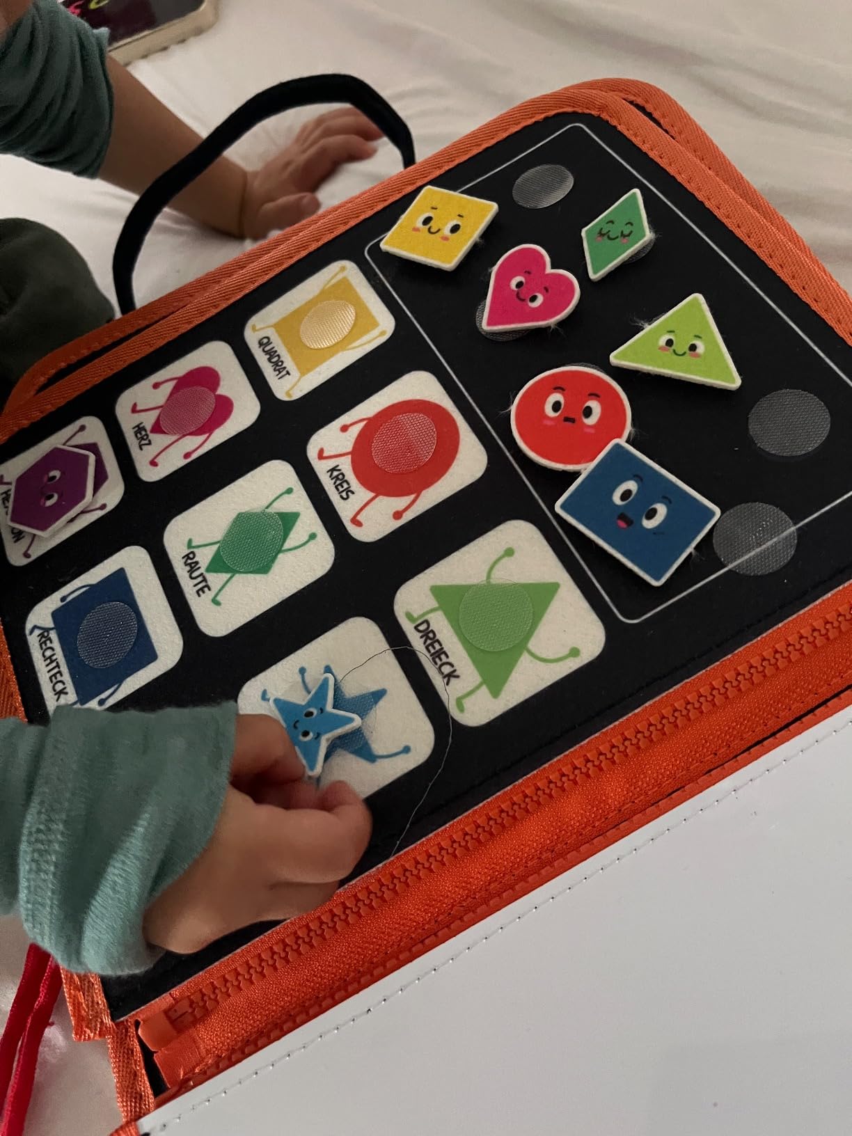 Avis Planche d’activité Montessori Lion’s Collection : le plaisir d’apprendre dès 3 ans