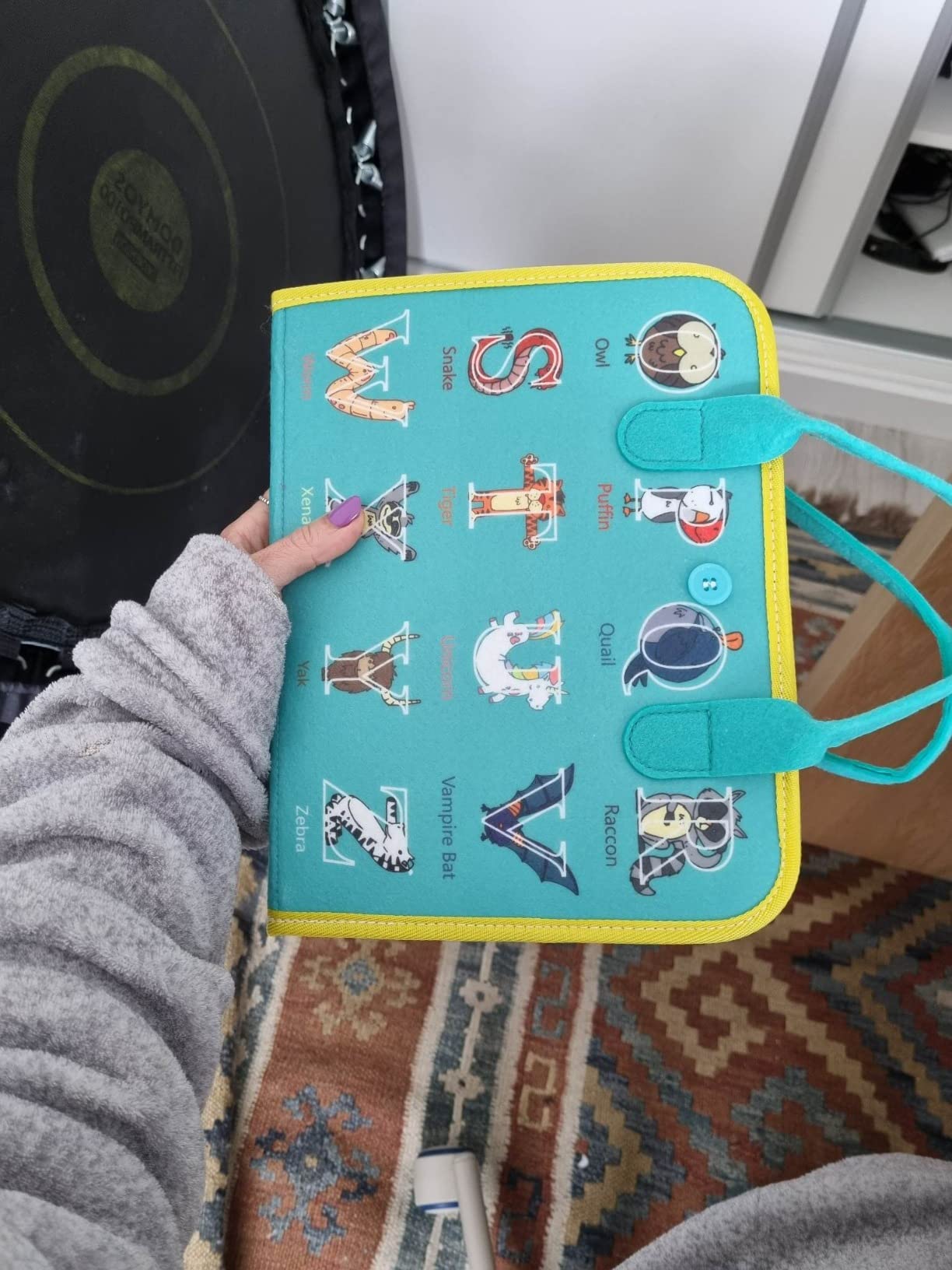 Avis Planche d’activité Montessori Achiyway 4 couches pour bébé 1-4 ans : un jouet éducatif pour voyage et motricité fine