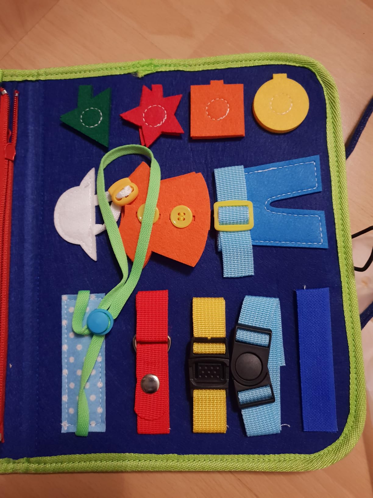Avis Planche d’activité Montessori Maomaoyu 3 couches pour enfant 1-4 ans – Cadeau idéal avec motif licorne