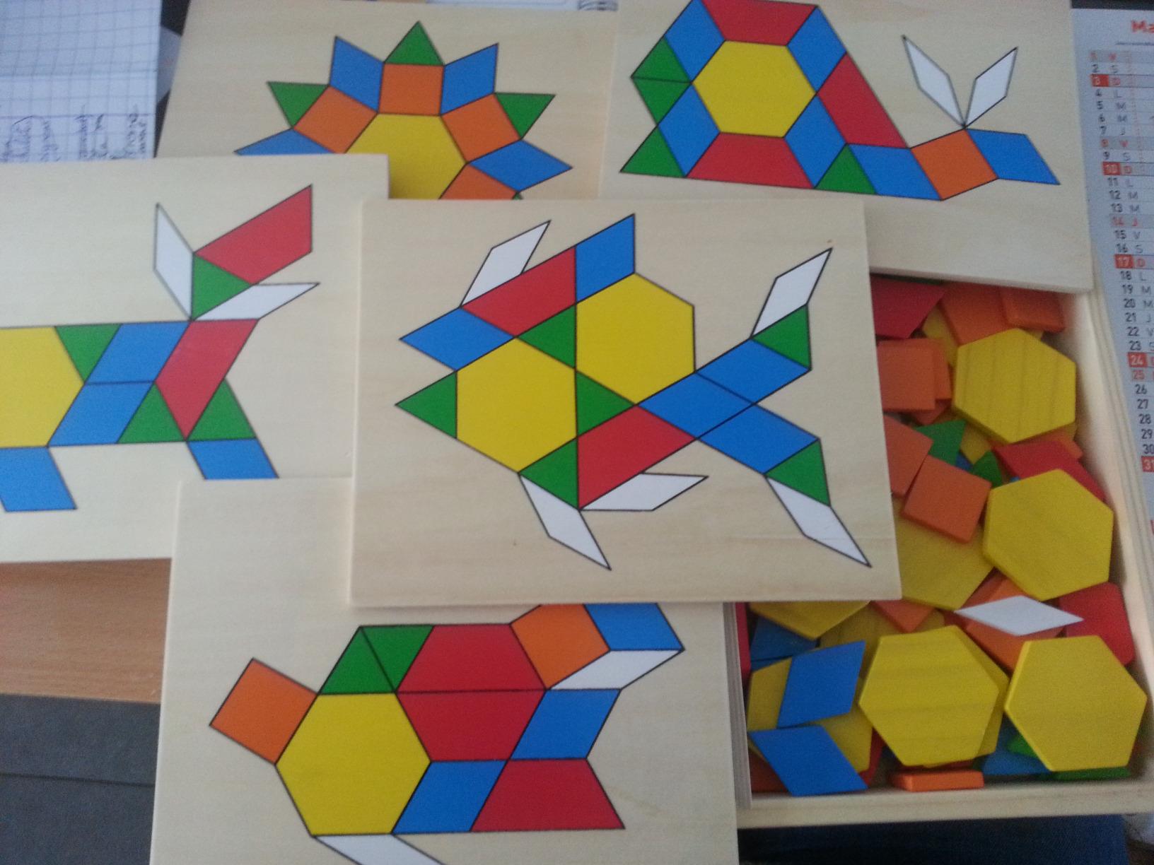 Avis Blocs et Planches de Motifs Montessori : Jouet d’Apprentissage en Bois pour Enfants de 3-6 ans