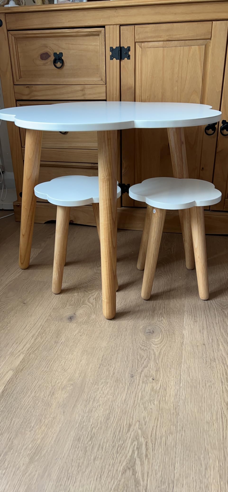 Avis Ensemble table et tabourets Montessori pour enfants de 3 à 8 ans Haus Projekt
