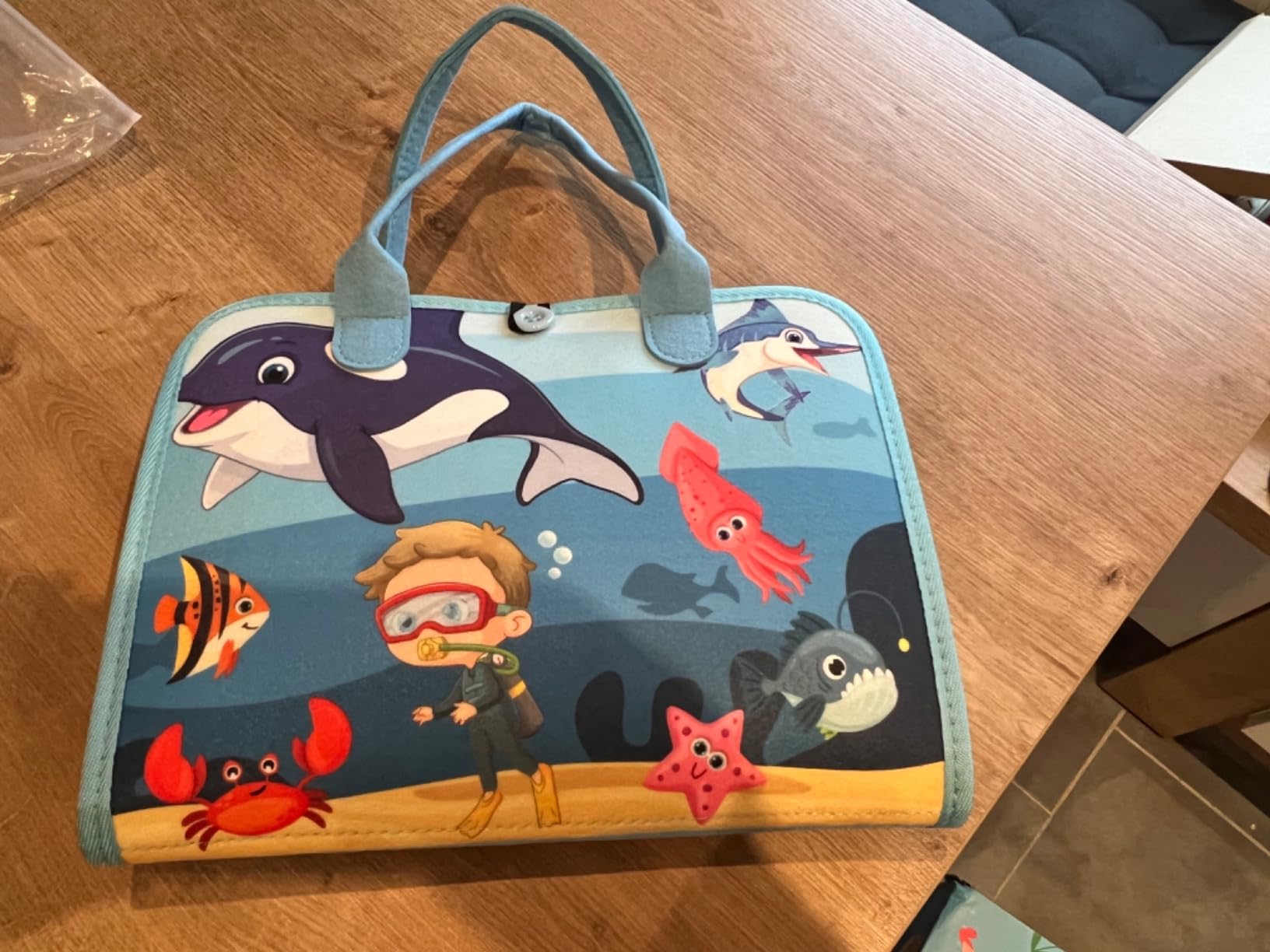 Avis Busy board Montessori Achiyway : le tableau d’activités éducatif pour enfants dès 2 ans