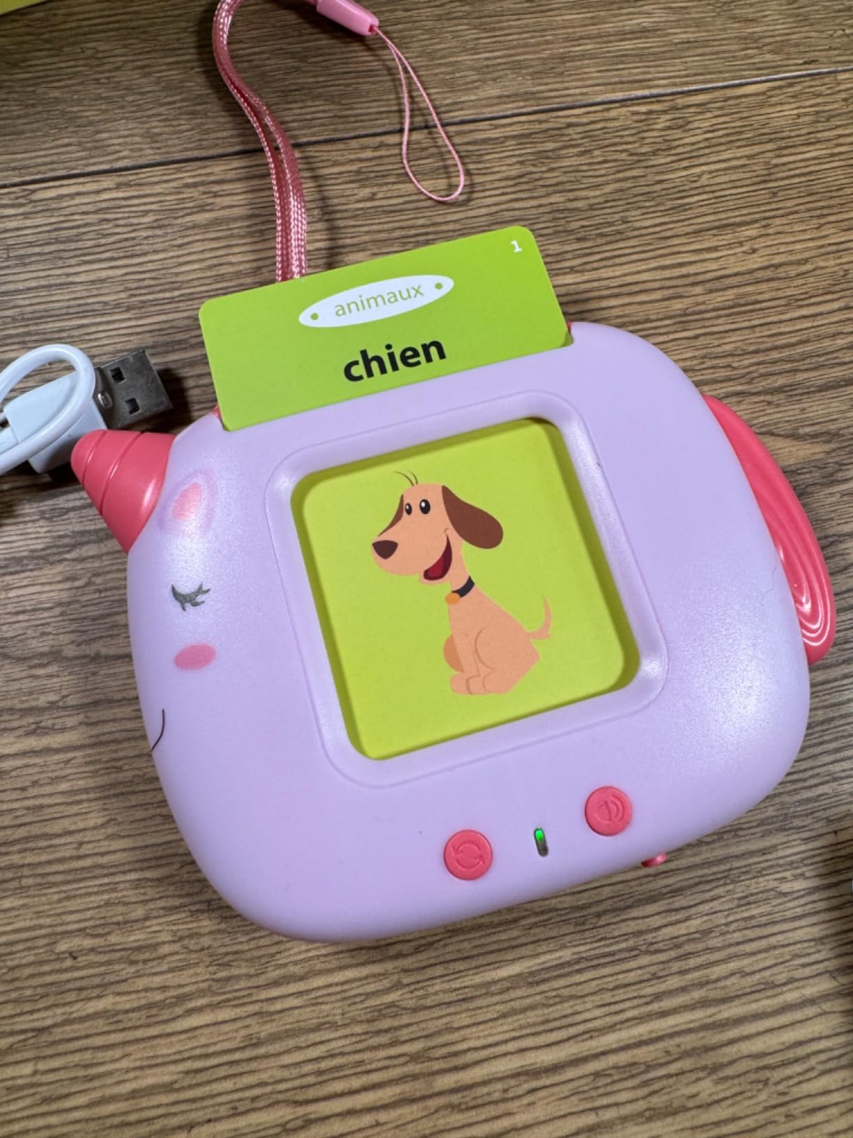 Avis Carte flash parlante Montessori : jeu éducatif pour l’apprentissage de l’alphabet dès 12 mois