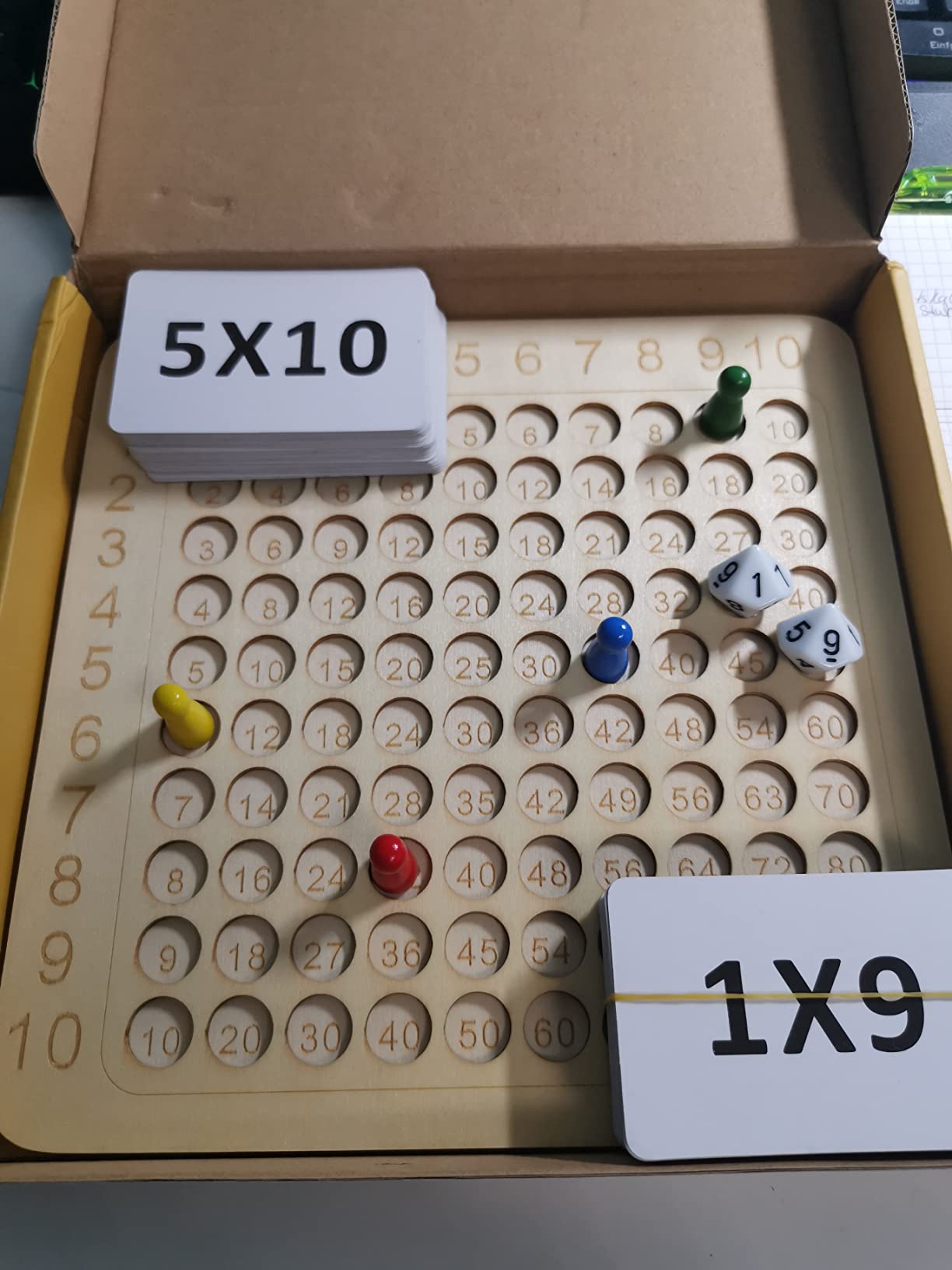 Avis Table de multiplication Montessori en bois pour enfants de 3 ans et plus