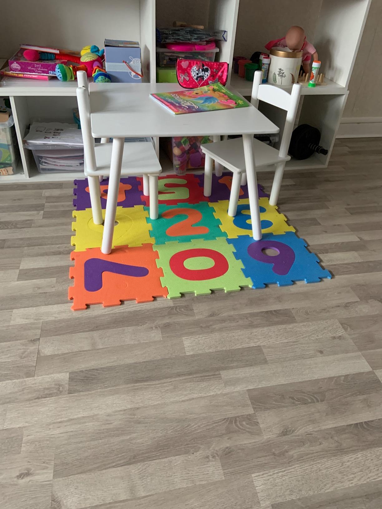Avis Table et chaises Montessori Leomark pour enfants – couleur blanche
