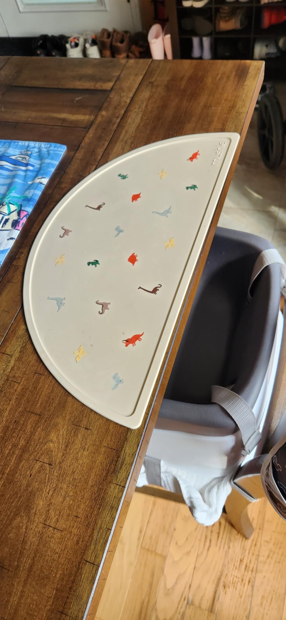 Avis Set de table Montessori en silicone antidérapant sans BPA pour bébé – Motif dinosaures