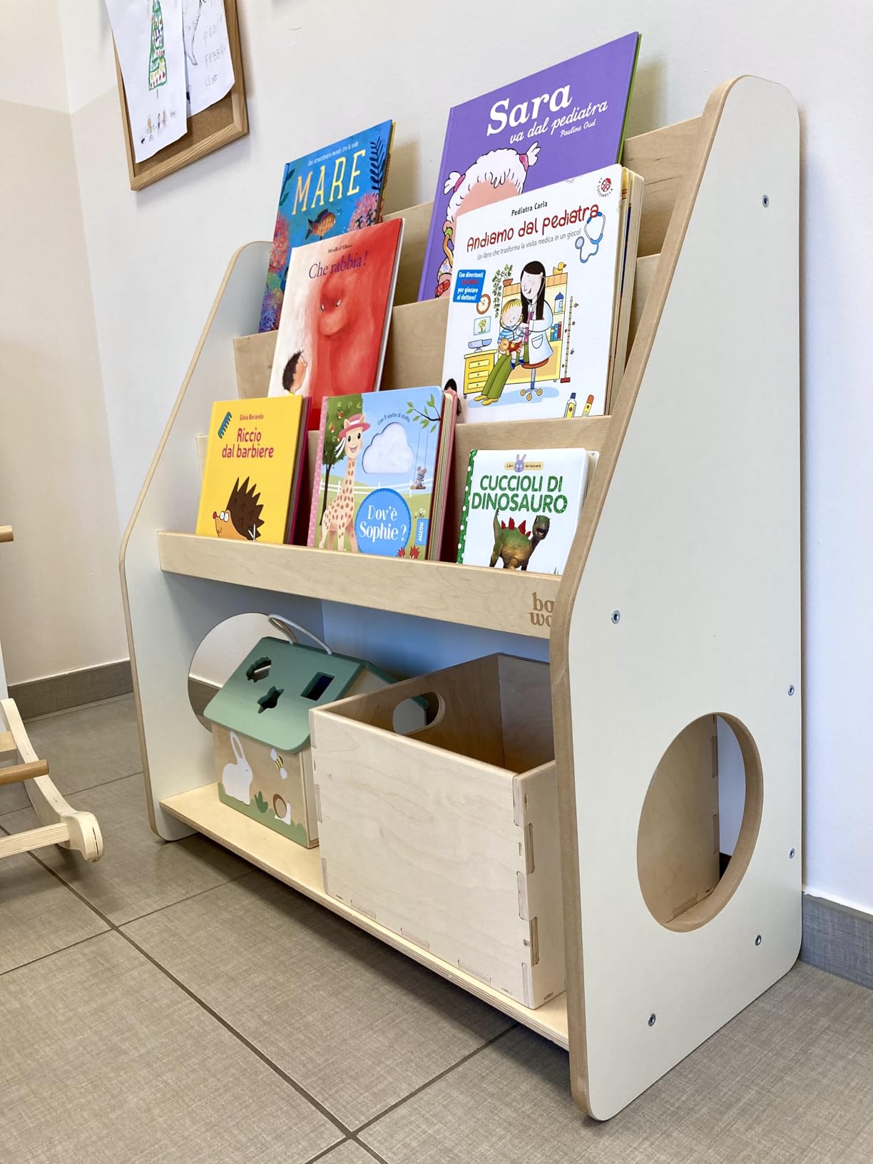 Avis Bibliothèque Montessori Babywood en bois pour chambre d’enfant