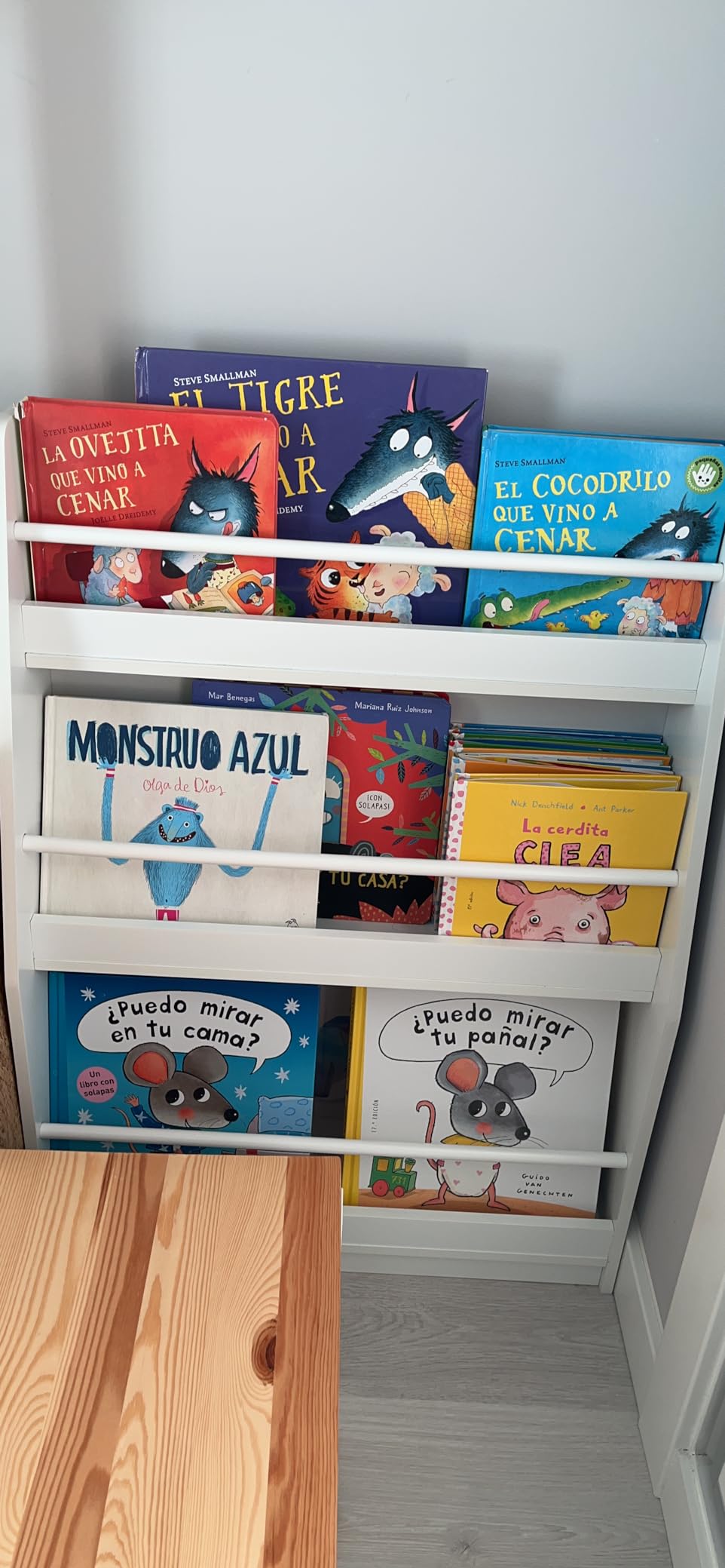 Avis Bibliothèque montessorienne pour enfants : étagère à livres pratique et esthétique