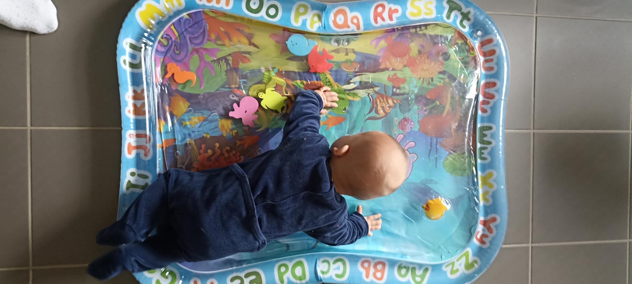 Avis Tapis d’Eau Montessori XXL pour Bébé : Jouets Éducatifs Sensoriels