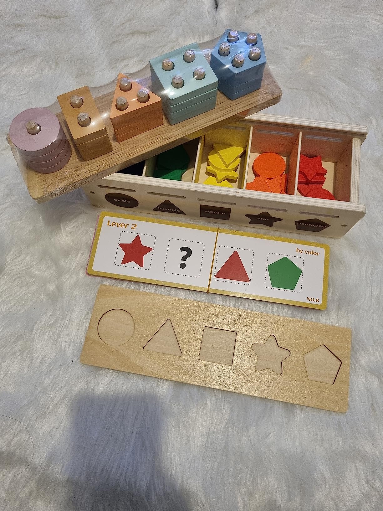 Avis Puzzle Montessori JustWood : Apprendre les formes et couleurs pour les enfants de 1 à 3 ans