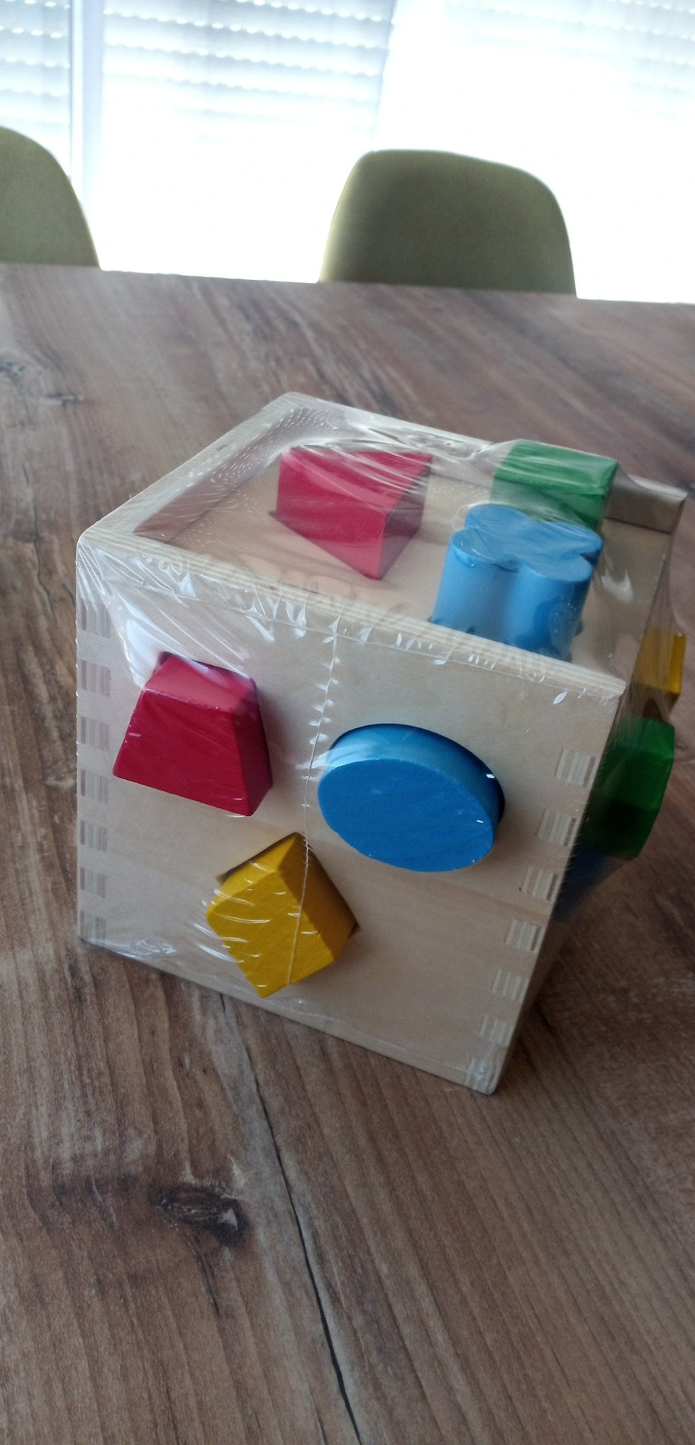 Avis Cube de Tri de Formes Montessori Melissa & Doug : Jouet d’Éveil en Bois pour Enfants de 2 à 5 Ans
