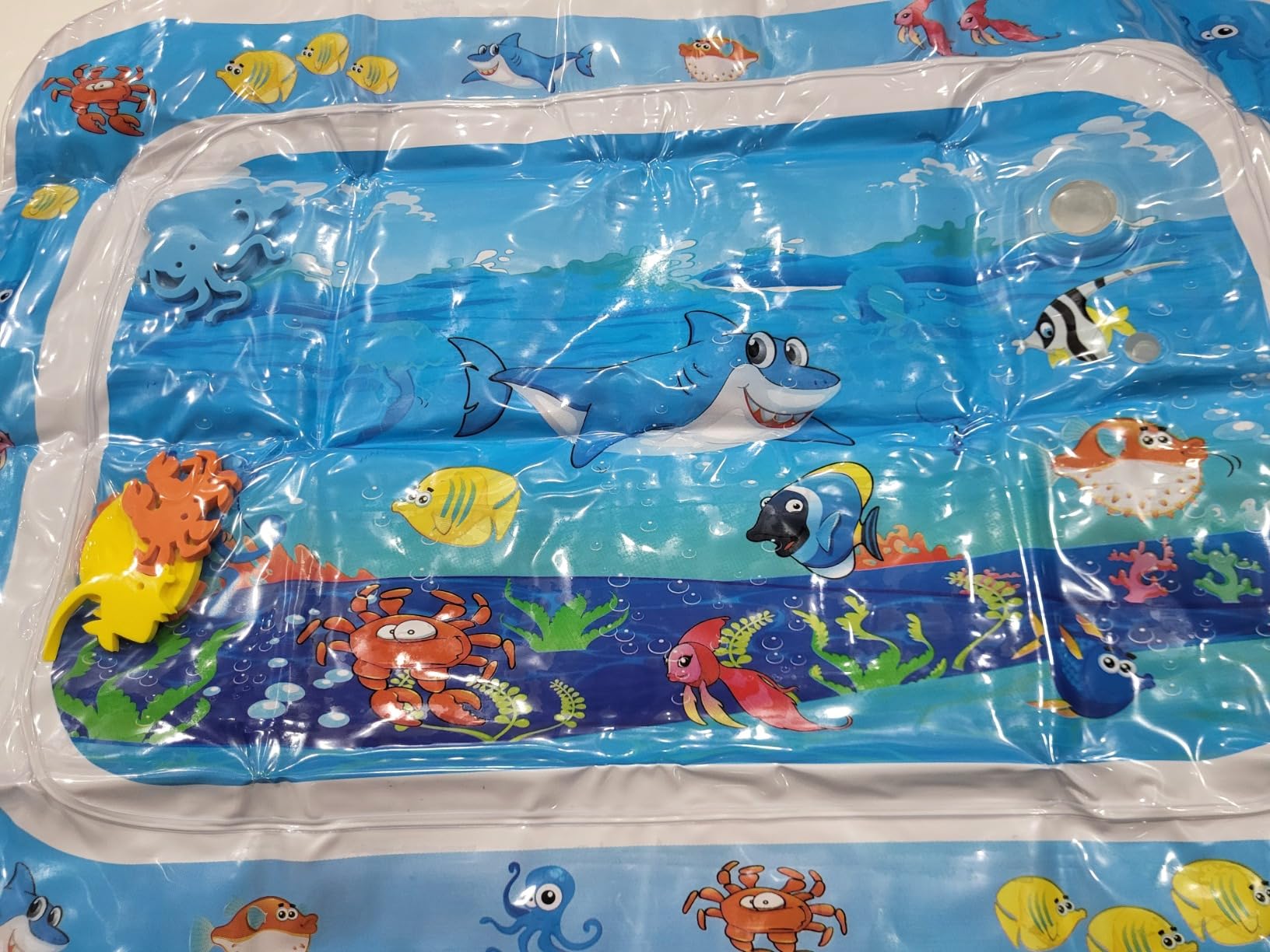 Avis Tapis d’eau Montessori pour bébé : jeu gonflable éducatif