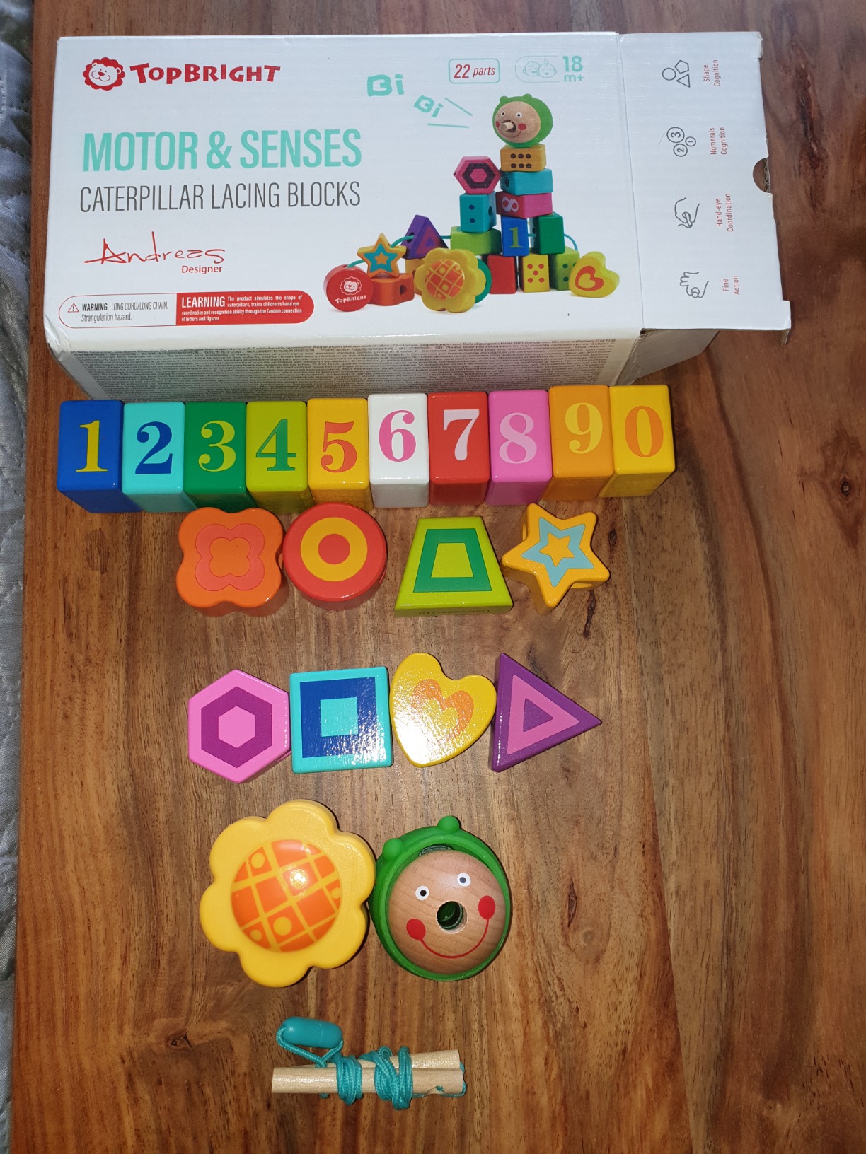 Avis Jouet de laçage Montessori en bois pour l’apprentissage motrice des enfants de 2 ans