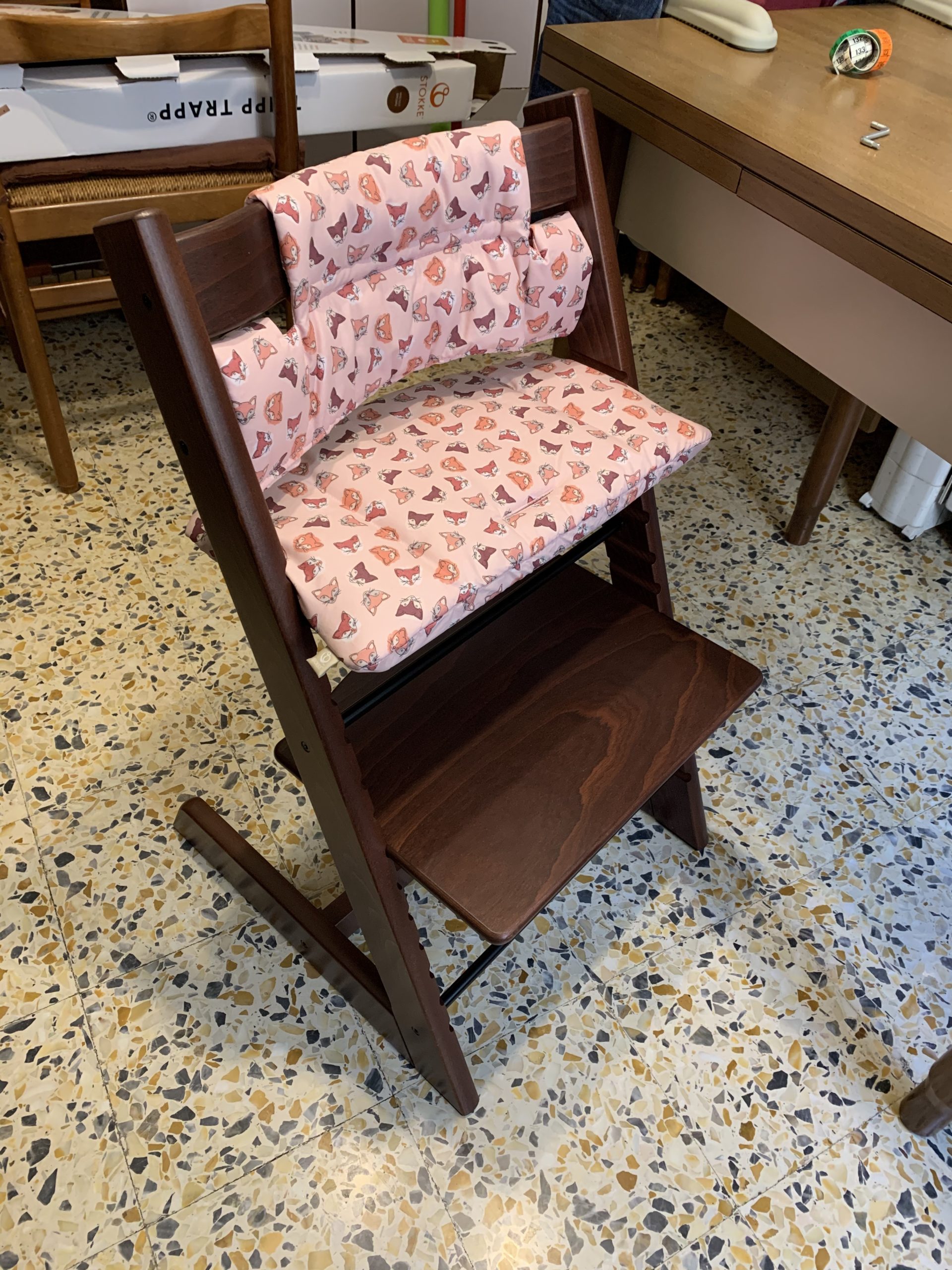 Avis Chaise haute Montessori Stokke Tripp Trapp Natural ajustable pour bébés