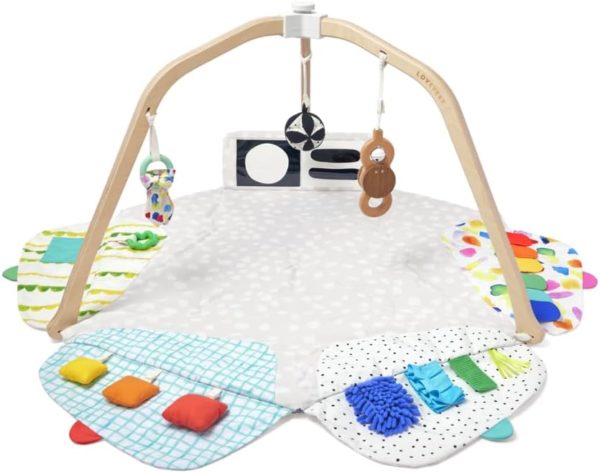 Tapis d'éveil Montessori Lovevery Play Gym : stimulation et développement dès la naissance