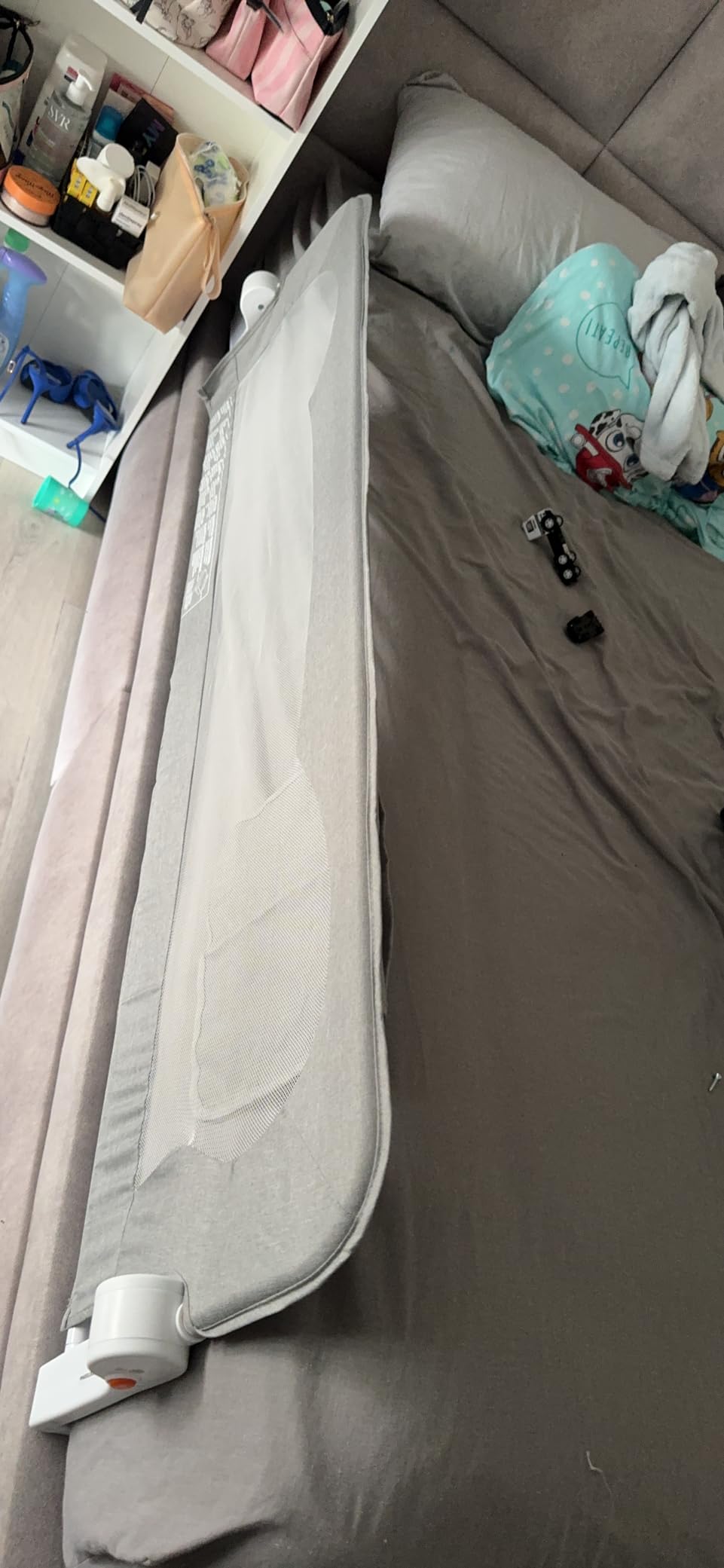 Avis barrière de lit anti-chute pliable lionelo eva 150 cm