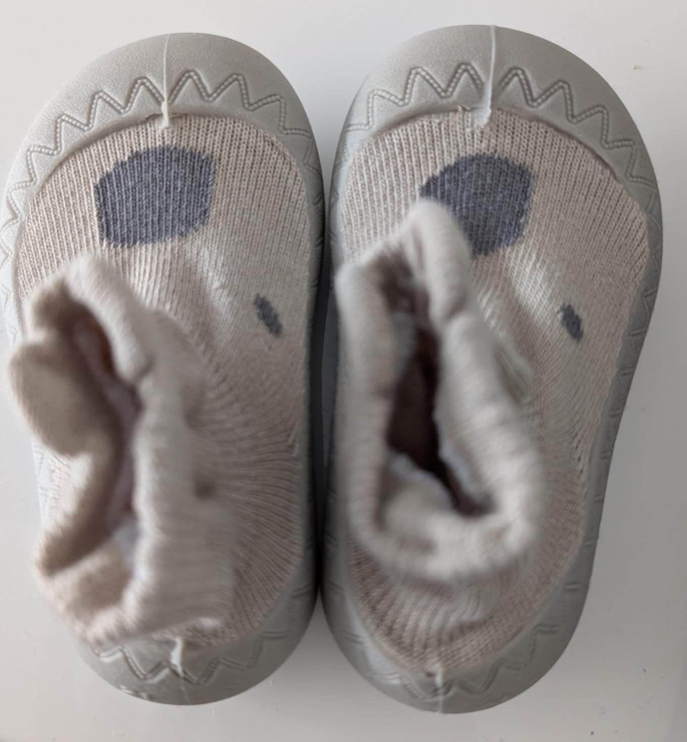 Avis Chaussons antidérapants souples pour bébés montessori
