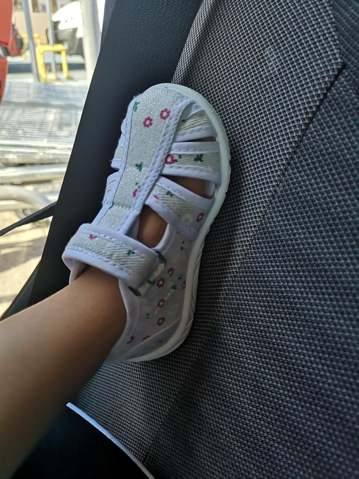 Avis Chaussons montessori fille pour maison et maternelle