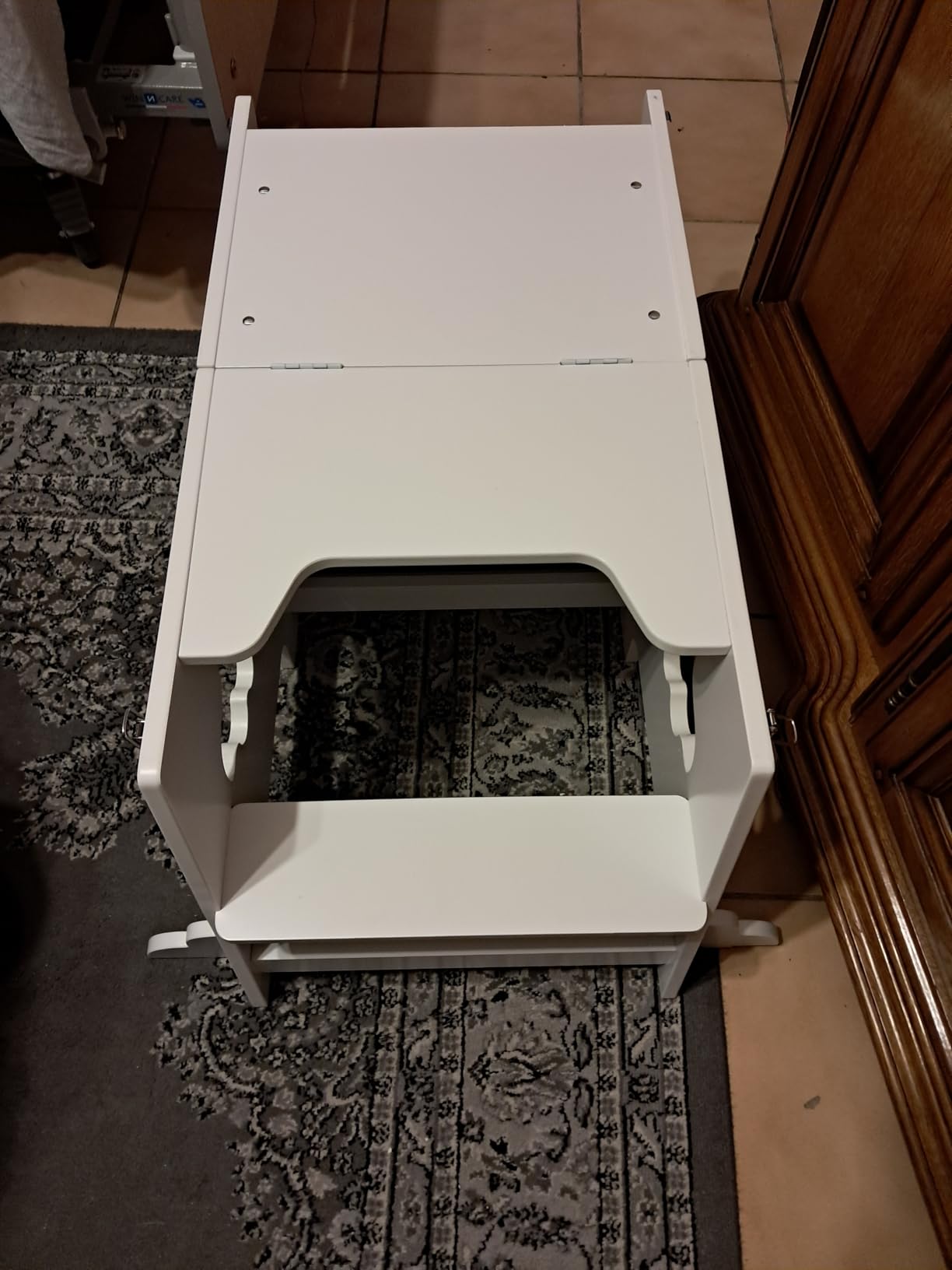 Avis Tour d’observation Montessori pliable avec tableau noir et garde-corps