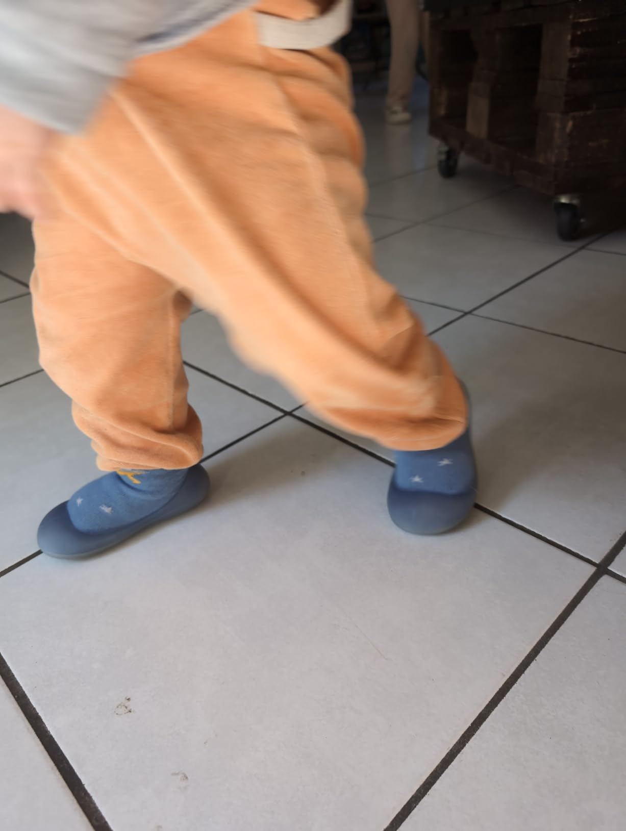 Avis Chaussons bébé antidérapants montessori dessin animé