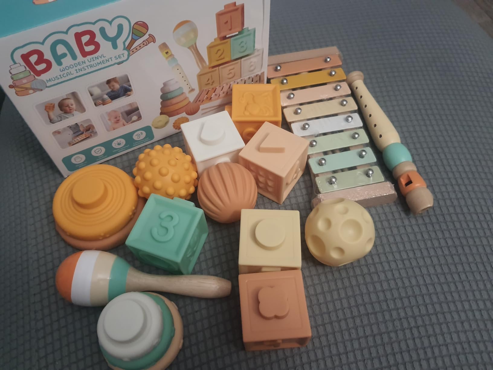 Avis Jouets Montessori en bois et sensoriels pour bébés 6-12 mois