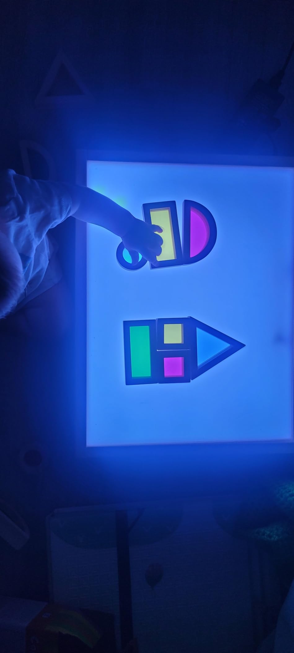 Avis Table lumineuse Montessori personnalisable en bois naturel