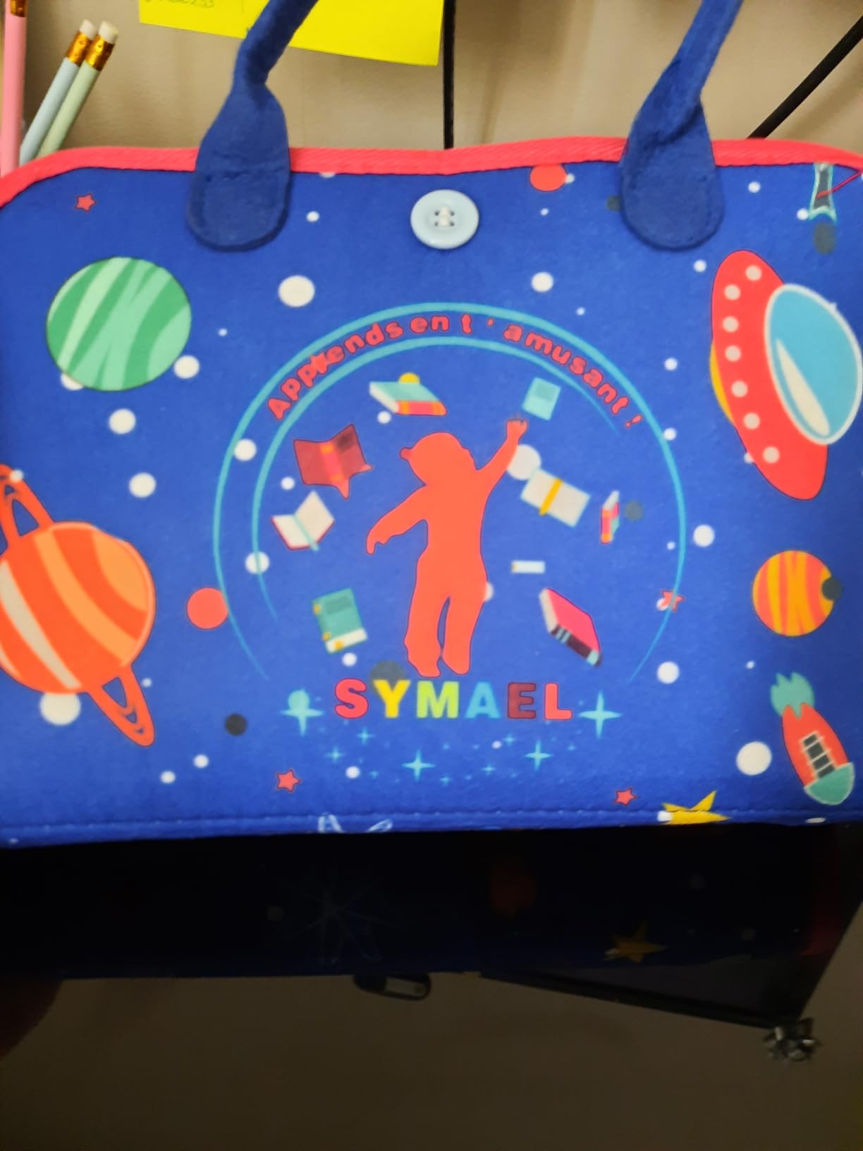 Avis Busy board montessori transportable pour enfants de 1 à 5 ans