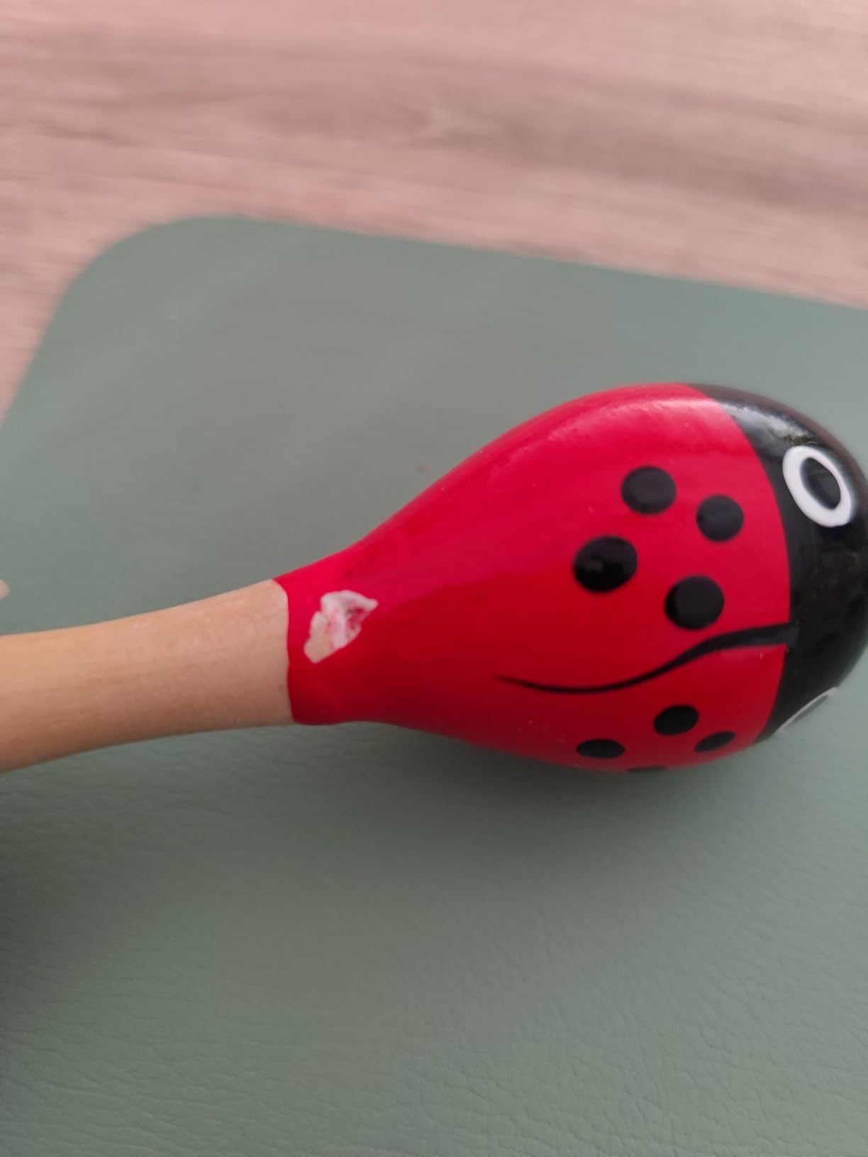 Avis Coffret sensoriel noir et blanc pour bébé