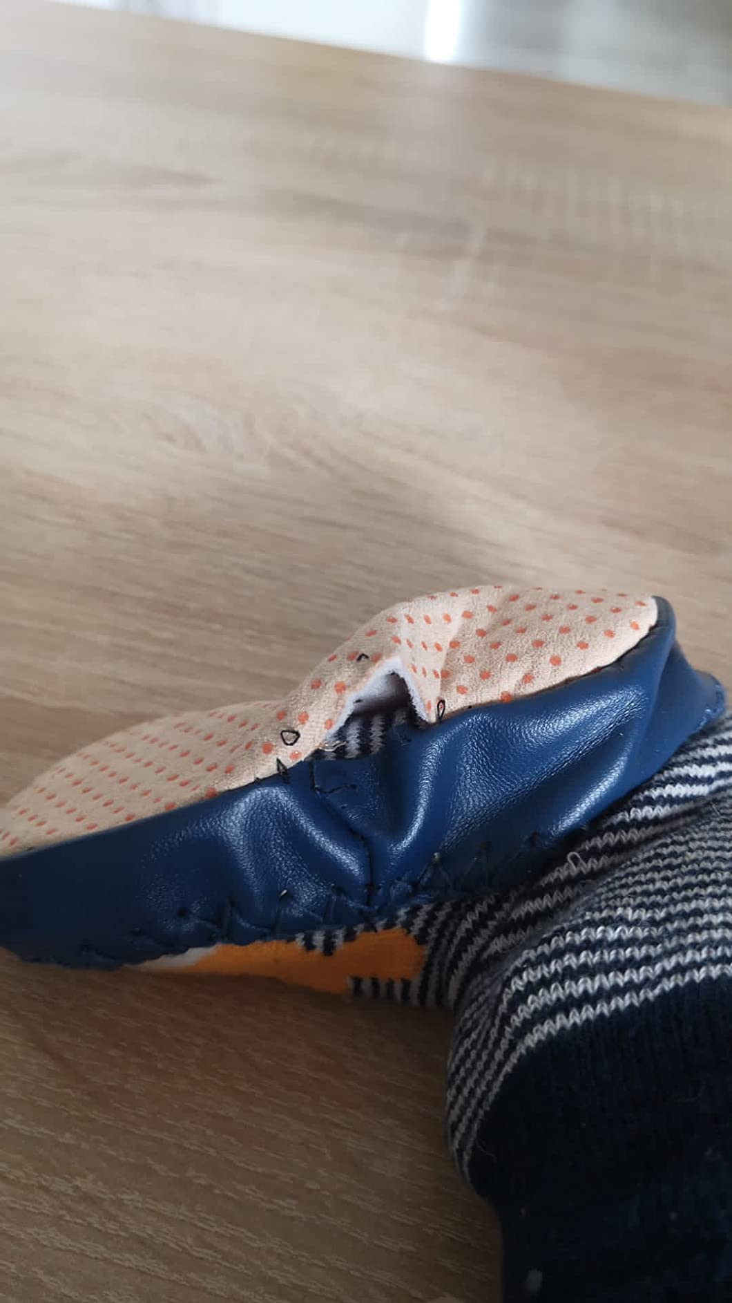 Avis Chaussons chaussettes antidérapants bébé montessori