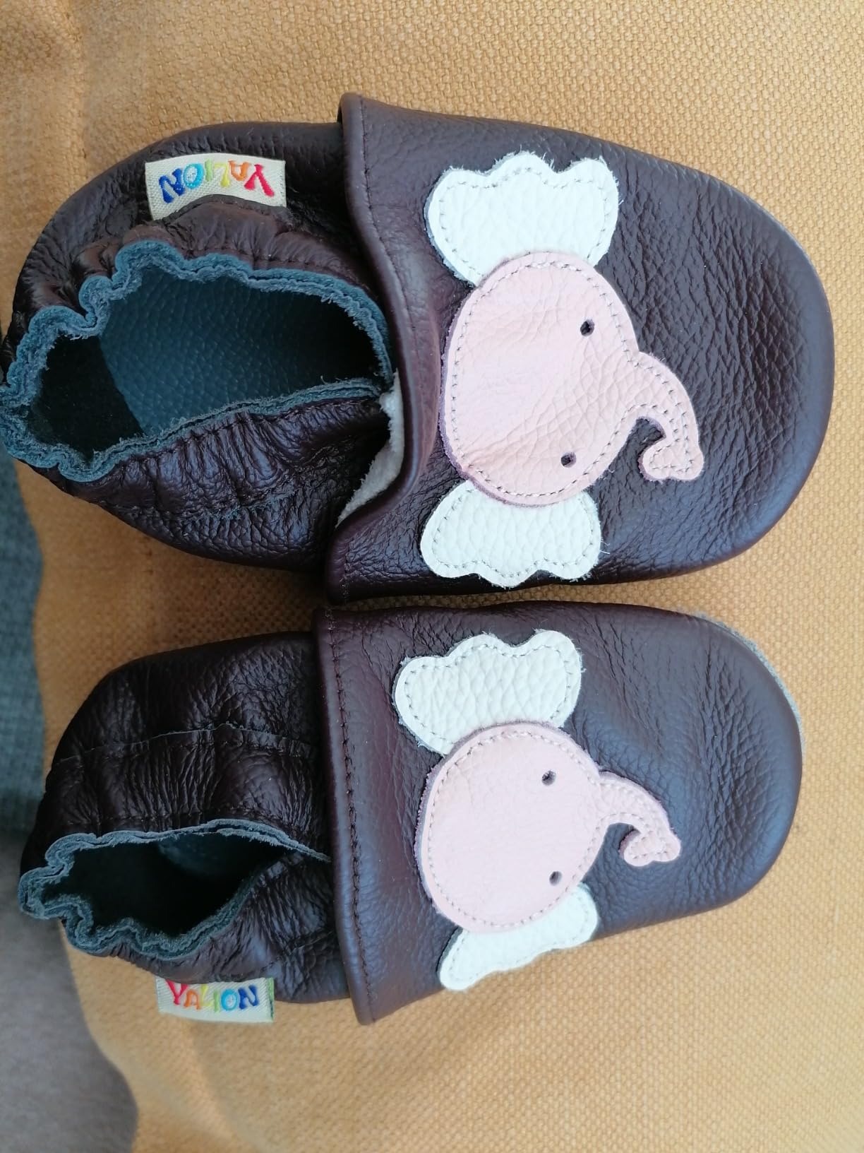 Avis Chaussons en cuir souple bébé antidérapants montessori