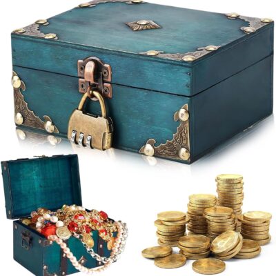 Coffre en bois vintage avec serrure pour décoration et jeux éducatifs