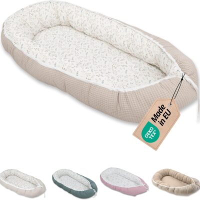 Réducteur de lit bébé montessori en coton doux baleines bleues