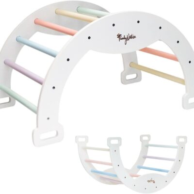 arche montessori bébé en bois avec balançoire et escalade