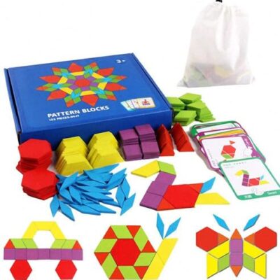 Tangram en bois MonteSpi avec 155 formes et 24 cartes modèles